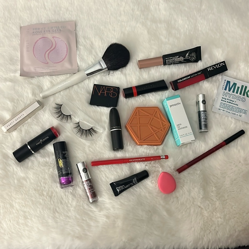 Makeup and skincare bundle